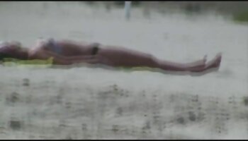 HITZEFREI Trío anal al aire libre con dos morenas