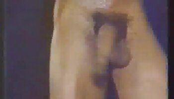 Hope Howell muestra sus habilidades de garganta profunda