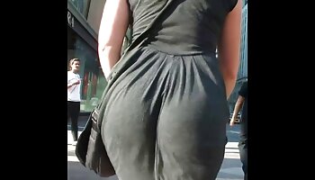 Transexual folla chica