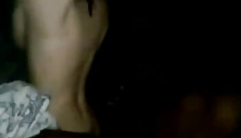 familyStrokes - Grounded hide &