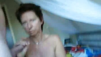 Caliente fetiche follando mientras Capri se enfrenta a la gran polla de Johnny
