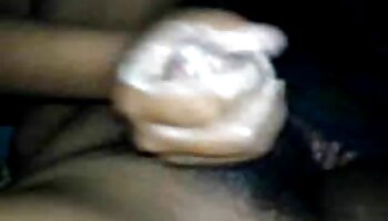 El chico continúa con la transexual Agatha Alencar incluso después de un creampie anal