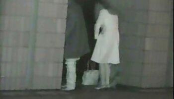 Caliente asiático adolescentes primero bukkake orgía