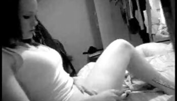Mi marido y su esposa le dan placer a su polla